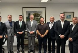 Governo monta chapa de cabo a rabo e deixa vice para a reta final