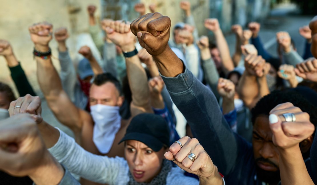 A luta de classes mudou de forma, mas não deixou de existir