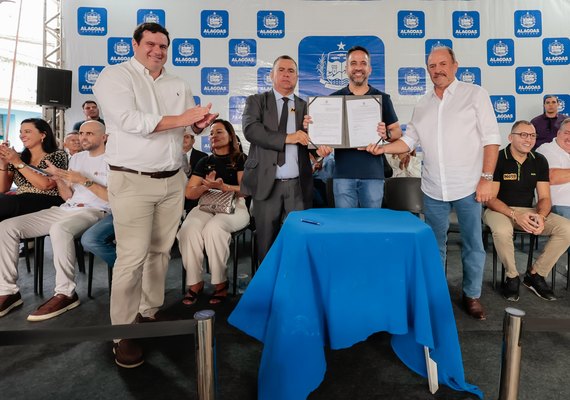 Governador anuncia investimentos em infraestrutura e saneamento em Jacuípe