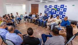 Reviravolta: JHC monta chapa para fazer duas vagas de federal no PL