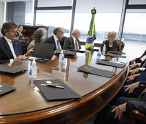 Lula se reúne pela primeira vez com ministros do STF após eleição