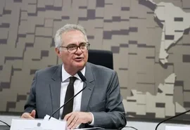 Pesquisa aponta Renan Calheiros numericamente à frente em disputa embolada ao Senado