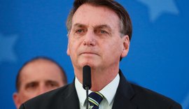 Bolsonaro veta MP que permite compra direta das vacinas por Estados