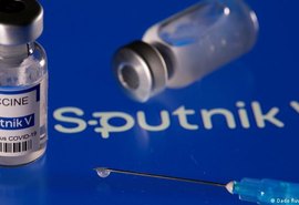 Governo Federal irá gastar R$120 milhões mais caro que Estados por doses da Sputnik V