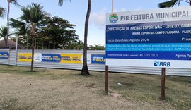 Mesmo condenado, JHC ignora Justiça e espalha publicidade institucional por toda Maceió