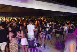 PM flagra carnaval clandestino na Barra de São Miguel