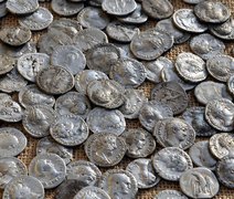Estudo com 4 milhões de moedas romanas revela papel do dinheiro na República Romana