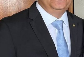 Alfredo Gaspar surge como segundo colocado em pesquisa para governador