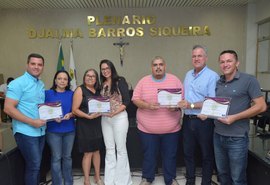 Professores de matemática são homenageados com honra ao mérito