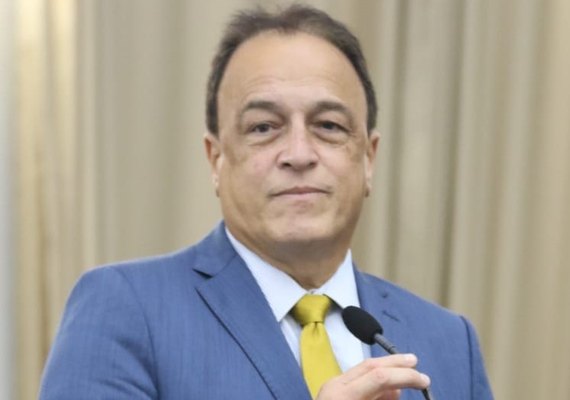 Galba Novaes pai avalia mudança partidária para disputar vaga na ALE