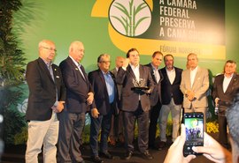 Klécio Santos participa de evento de homenagem a Rodrigo Maia