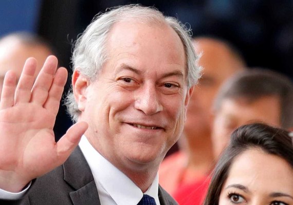 Movimento a favor da união de centro com Ciro cresce nas redes