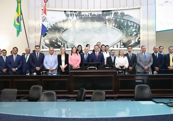 Renovação mínima: apenas 3 novos nomes podem chegar a Assembleia em 26