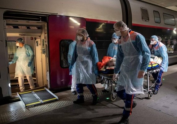 Pesquisadores chineses dizem ter tratamento que pode interromper a pandemia sem uma vacina