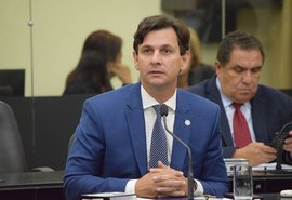 Marcelo Beltrão deixa MDB e será candidato em Coruripe