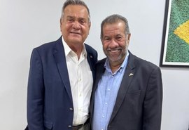 Lessa surpreende, conversa com PSDB e pode dar guinada à direita