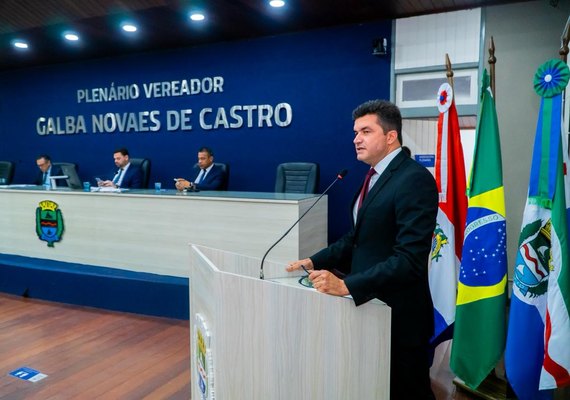 Rui Palmeira critica Banco Master e aponta irregularidades na Câmara