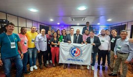 Ronaldo Medeiros recebe homenagem do setor de transporte complementar