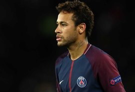 Neymar decide ficar no Paris Saint-Germain