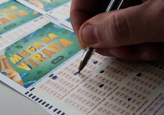 Apostador tem até sexta-feira (31) para jogar na Mega da Virada