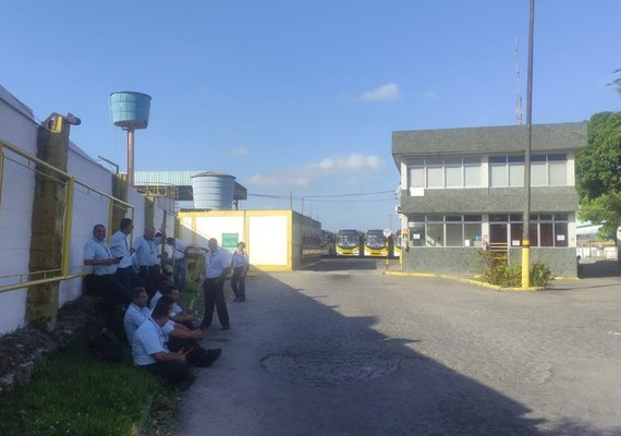 Maceió: rodoviários paralisam serviços na manhã desta terça