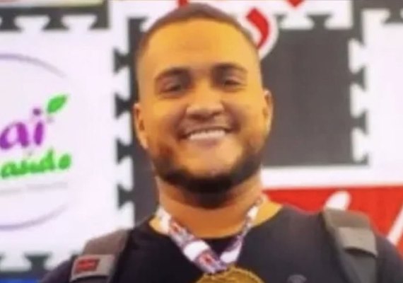 Jovem morre após cair de moto ao passar por buraco em avenida de Arapiraca