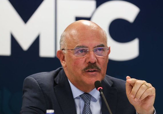 Polícia Federal deflagra operação contra desvios no FNDE