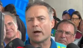 Renan Filho critica Flávio Bolsonaro e questiona pré-candidatura à Presidência