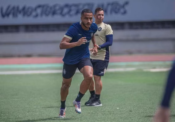 CSA encaminha contratação do zagueiro Rafael Castro para disputa da Série D