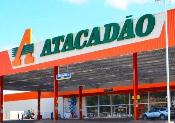 Rede Atacadão passa a aceitar cartão virtual de auxílio emergencial em suas lojas