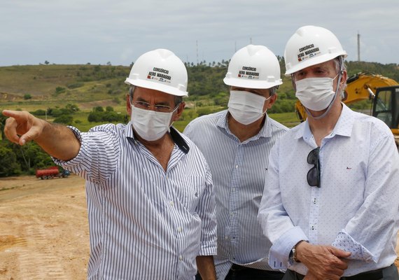 Governador em exercício elogia obras de novo aeroporto em Maragogi