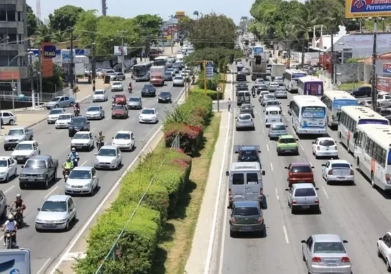 Cuidado com a carteira ao dirigir: Alagoas tem mais de 40 mil infrações de trânsito por mês