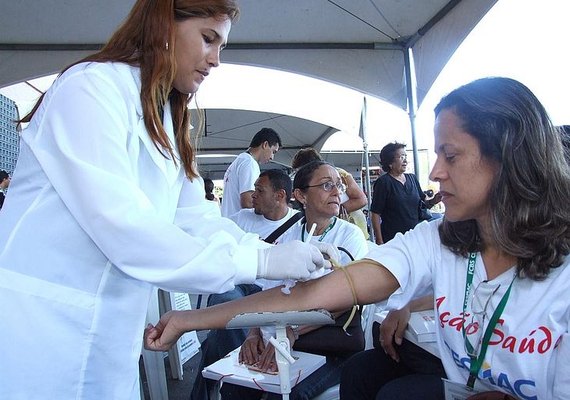Hemoal vai promover cadastro para doação de medula na rua fechada da Ponta Verde