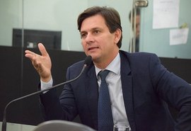 Marcelo Beltrão apoia acusado de agressão à ex-esposa