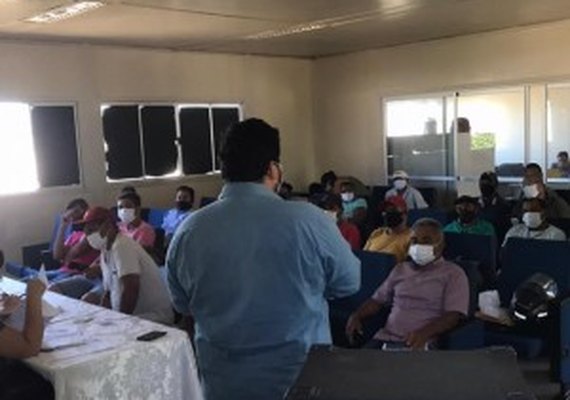 Prefeitura de Branquinha cadastra agricultores que receberão kits de irrigação
