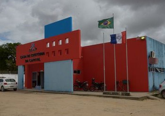 Cinco detentos tentam fugir da Casa de Custódia em Maceió