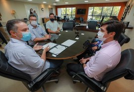 Governador assina primeira ordem de serviço para construção de escola em 2021