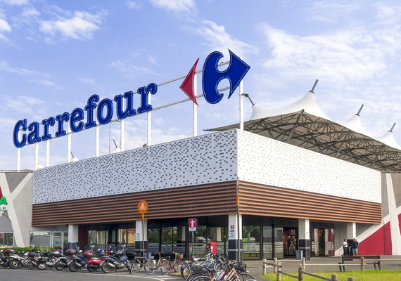 Carrefour anuncia fim do uso de segurança terceirizada