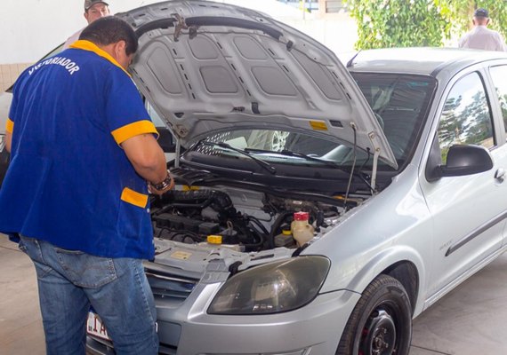 Detran explica como evitar golpes na compra de veículos usados