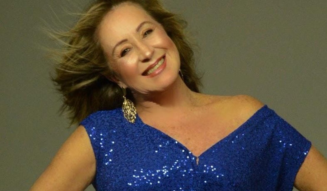 Betth Ripolli reflete sobre depressão, bem-estar, o sentido de envelhecer bem às vésperas do lançamento de seu livro