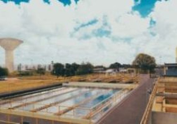 Casal adota medidas para garantir fornecimento de água em Maceió no verão