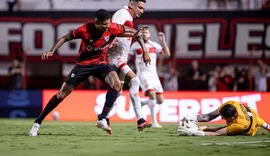 CRB recebe Atlético-GO no Rei Pelé em duelo direto por uma vaga no G-6