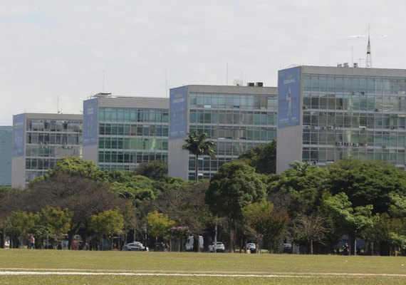 Funcionário ferido em explosão no Ministério da Igualdade Racial morre