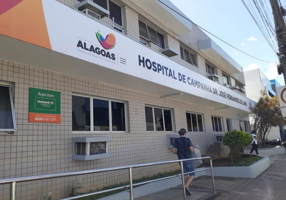 Pacientes do Hospital de Campanha de Arapiraca interagem com familiares através da tecnologia