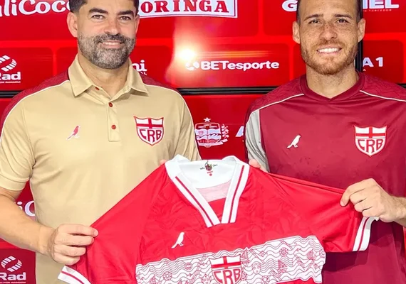 Pedro Castro é apresentado no CRB e fala em confiança para ajudar o clube