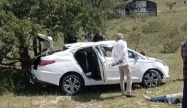 Motorista morre após perder controle de carro e capotar em Inhapi