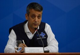 Governo exonera diretor citado em denúncia de pedido de propina em negociação de vacina