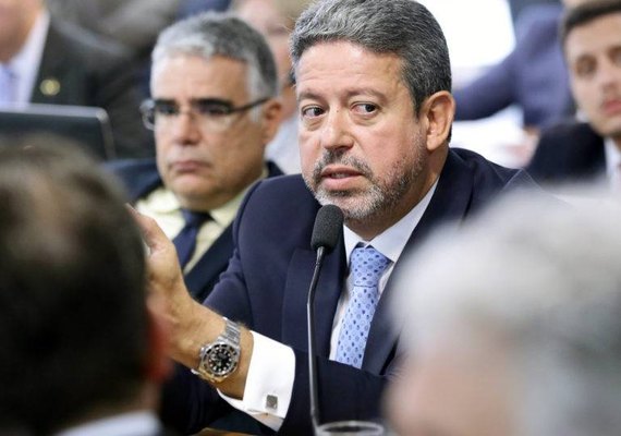 Alagoas estará no centro da política nacional devido a PEC do voto impresso