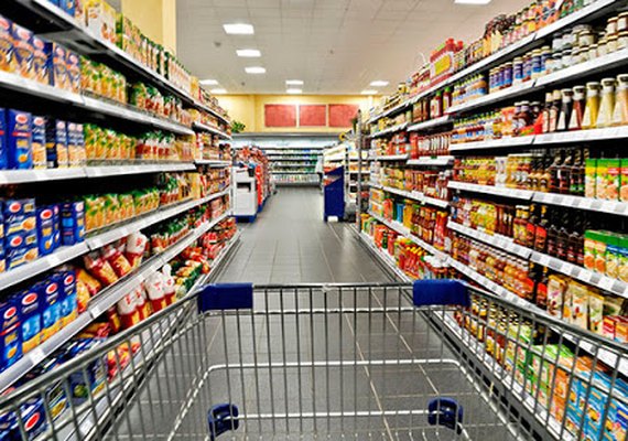 Custo da cesta básica cai em 12 capitais em março