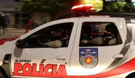 Suspeito de tráfico tenta fugir e é preso com armas e drogas no Clima Bom